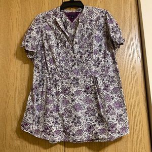 TOMMY HILFIGER  size 18 purple and white flowered shirt - Reposh not worn